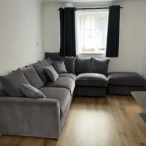  Holiday home A Luxurious 3 Bed-terrance House United Kingdom